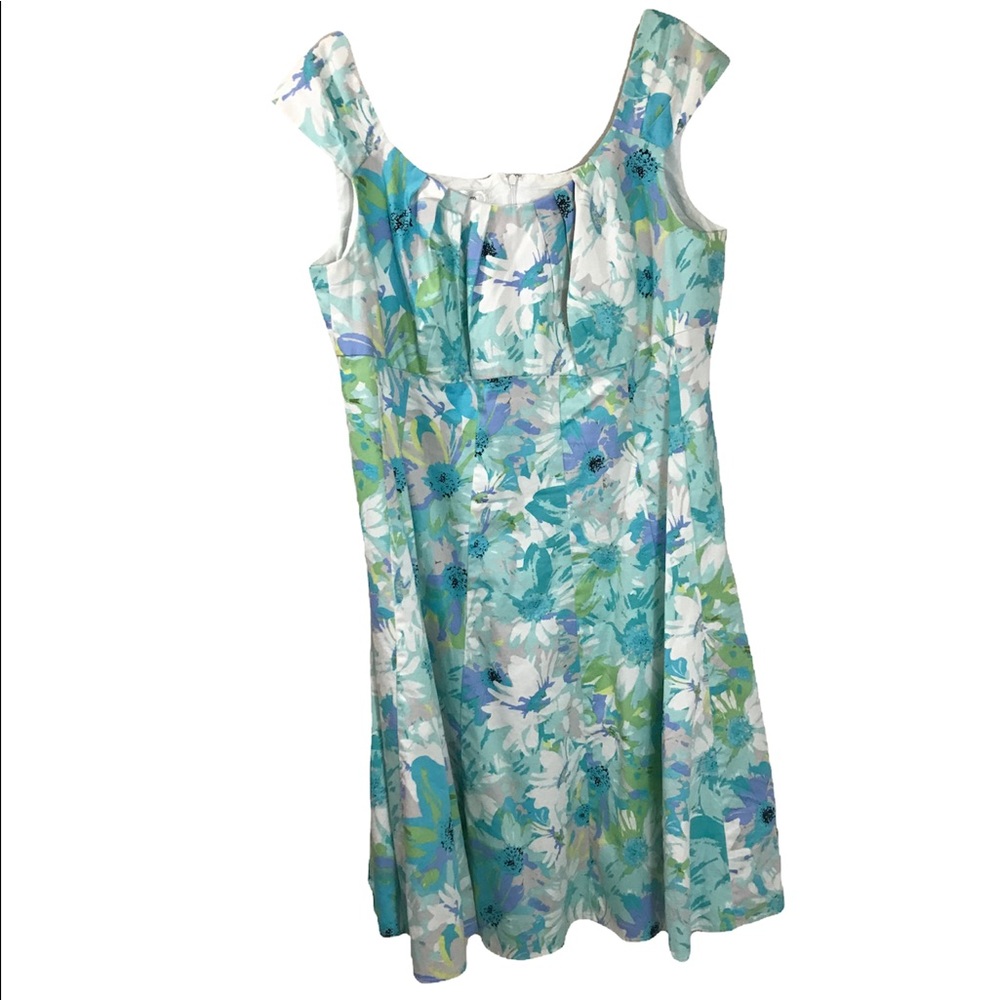 Dress Barn 16 woman plus size sleeveless Floral Spring fit & flare A line dress